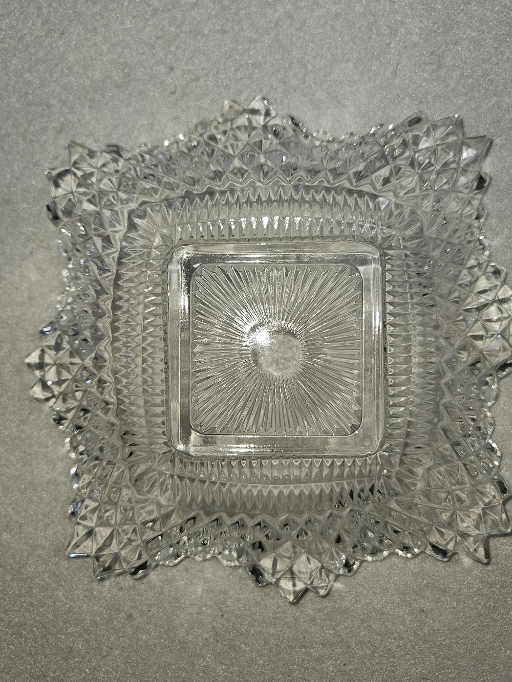 Vintage Indiana Glass Diamond Point Sunburst Square Bowls Set